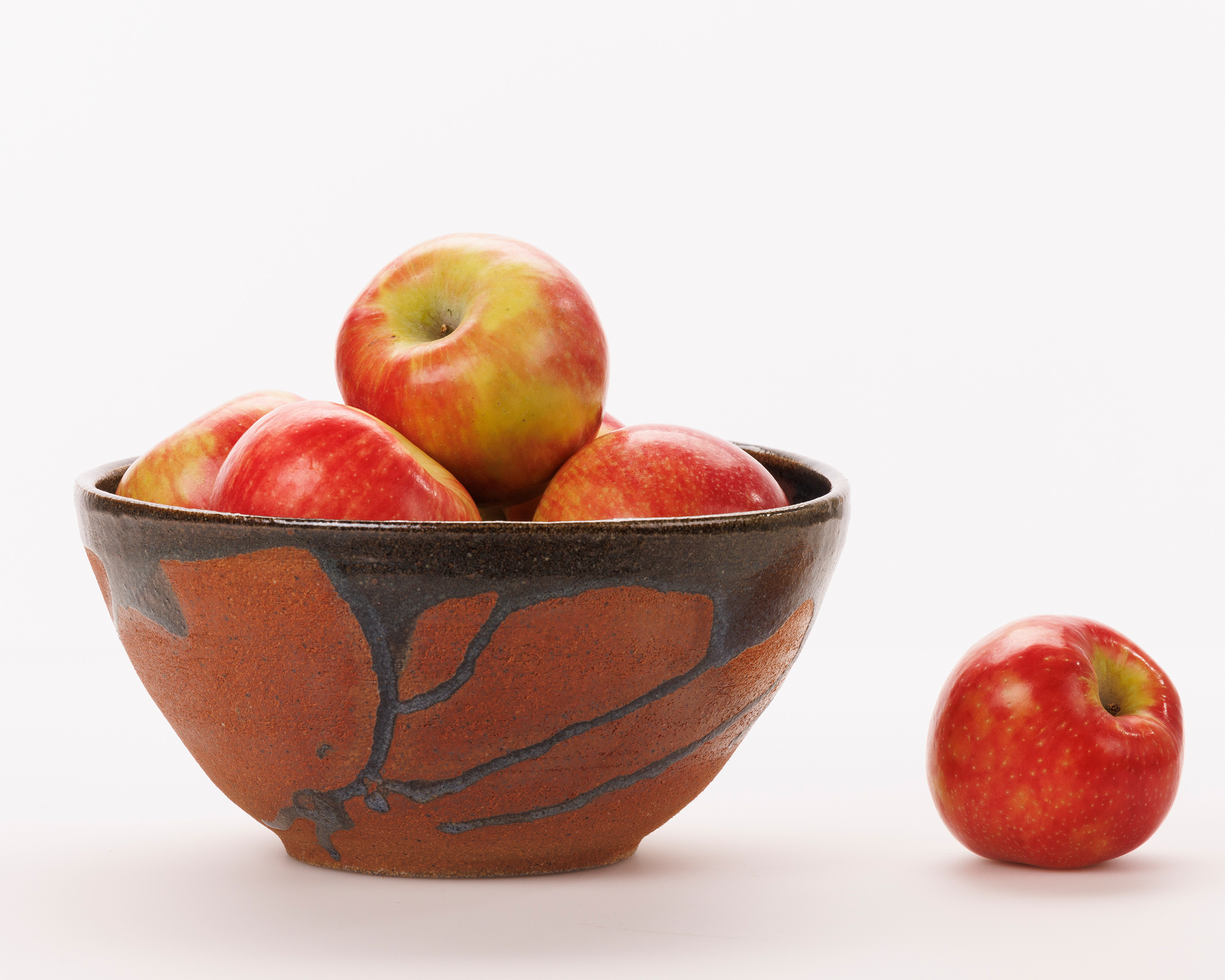 Apple Bowl from the side